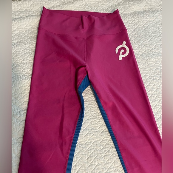 Pink and Blue Peloton Leggings EUC - Picture 2 of 4